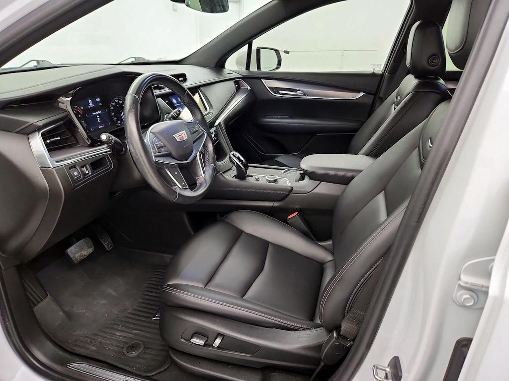used 2021 Cadillac XT5 car, priced at $24,998