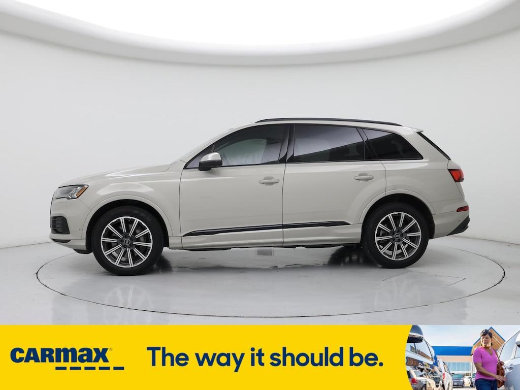 used 2024 Audi Q7 car, priced at $53,998