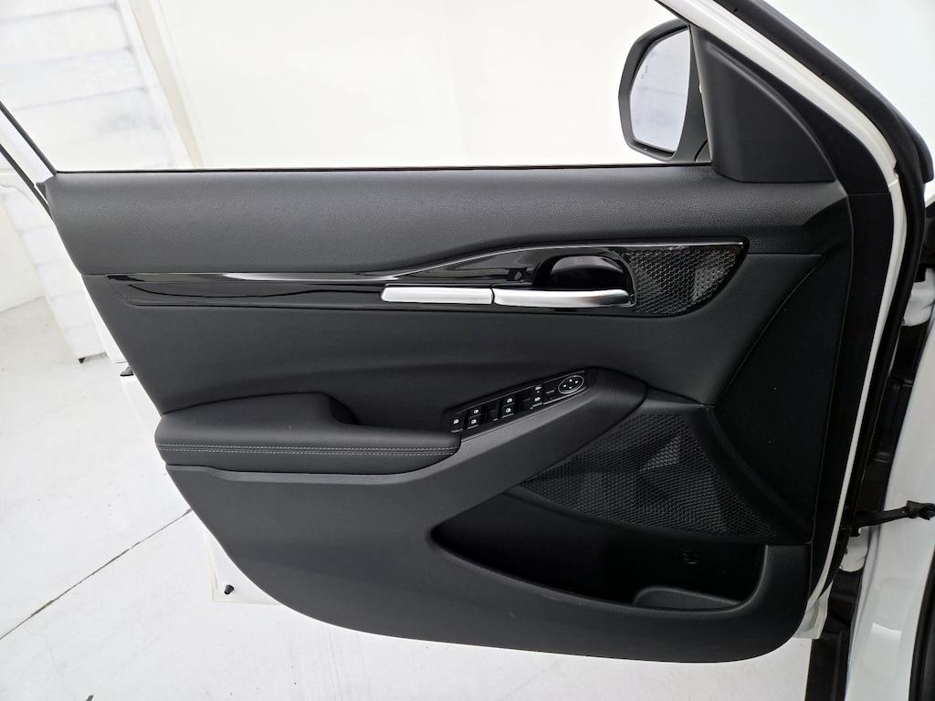 used 2024 Kia Seltos car, priced at $27,998