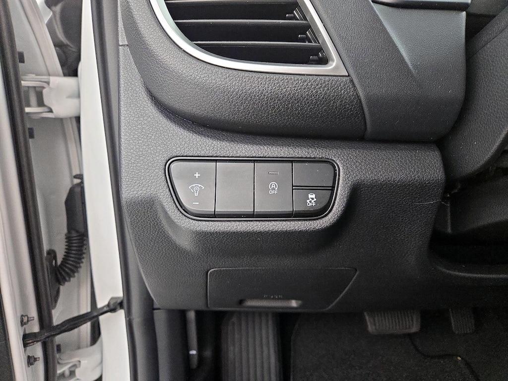 used 2024 Kia Seltos car, priced at $27,998