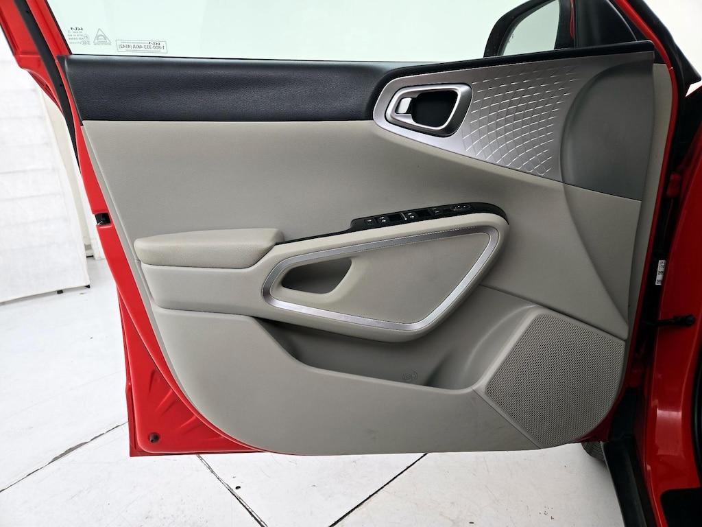 used 2024 Kia Soul car, priced at $17,998