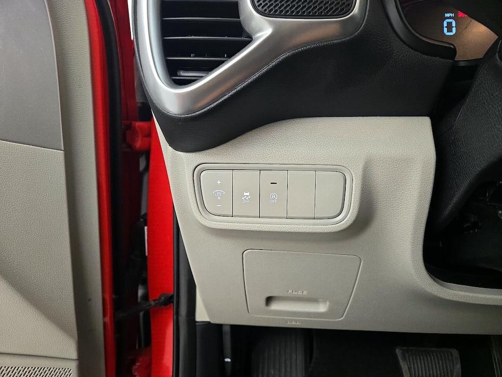 used 2024 Kia Soul car, priced at $17,998