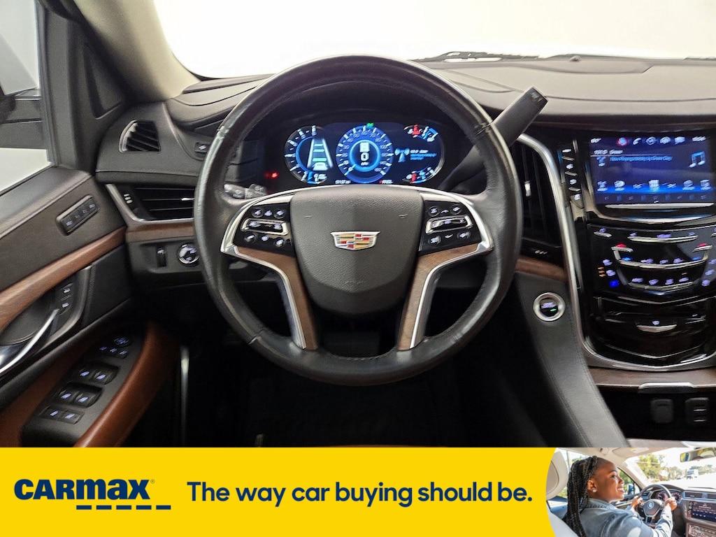 used 2020 Cadillac Escalade car, priced at $46,998