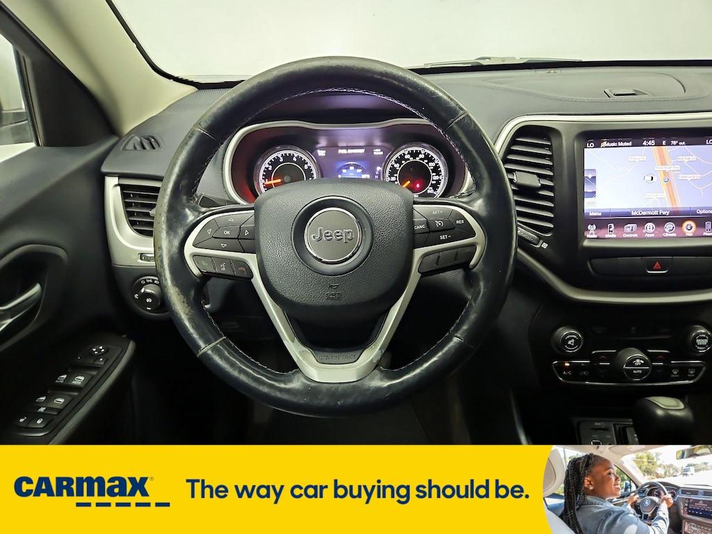 used 2015 Jeep Cherokee car, priced at $12,998
