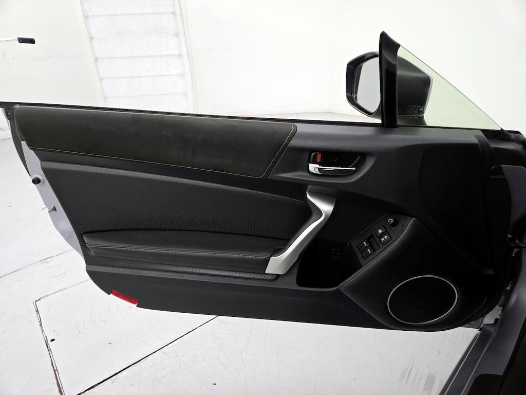 used 2019 Toyota 86 car, priced at $25,998
