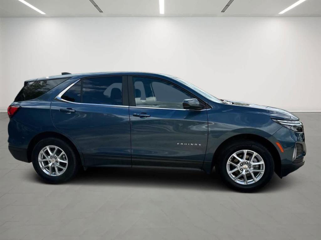 used 2024 Chevrolet Equinox car, priced at $26,500