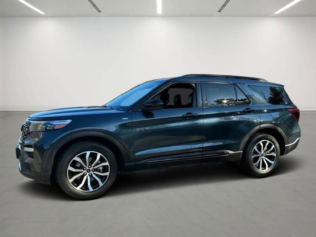 used 2024 Ford Explorer car, priced at $39,995