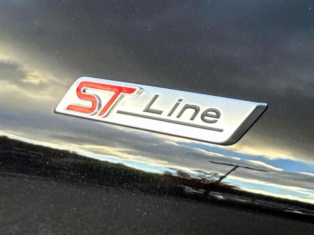 used 2024 Ford Explorer car, priced at $43,988