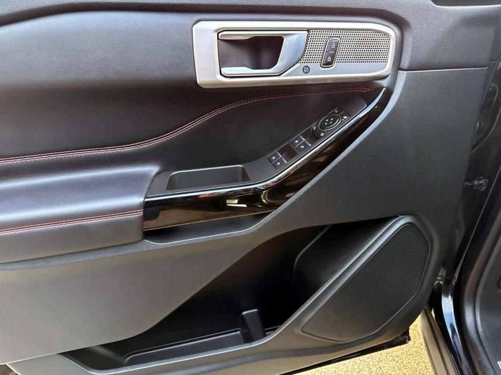 used 2024 Ford Explorer car, priced at $43,988