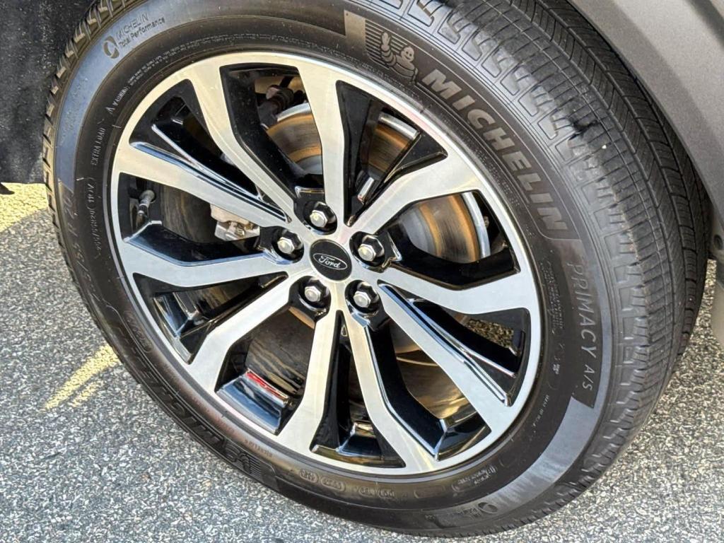 used 2024 Ford Explorer car, priced at $43,988