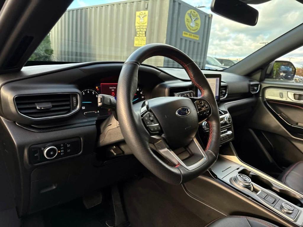 used 2024 Ford Explorer car, priced at $43,988