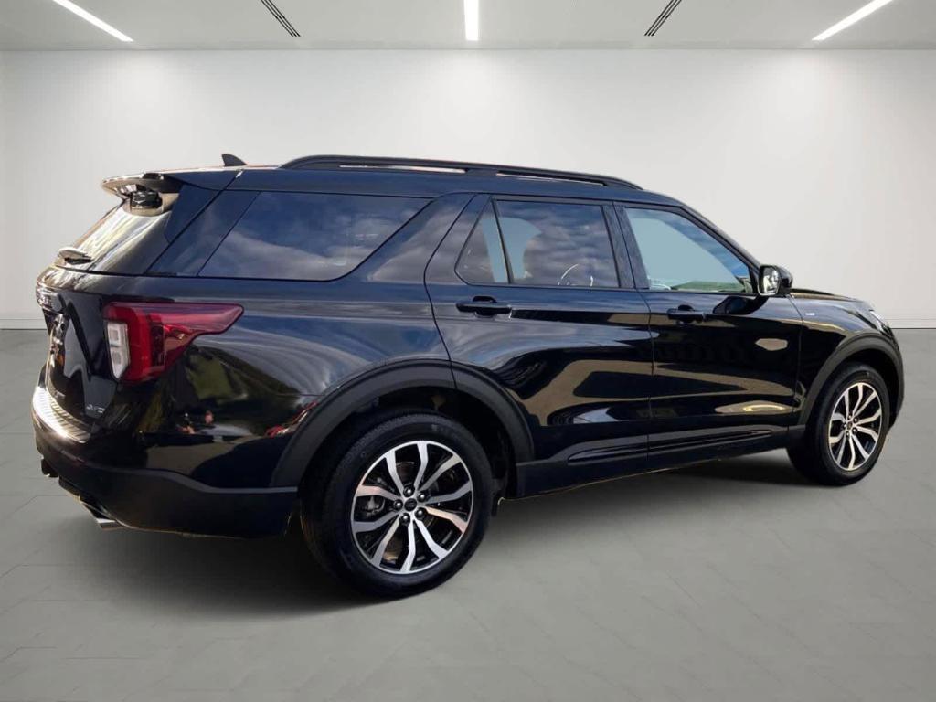 used 2024 Ford Explorer car, priced at $43,988