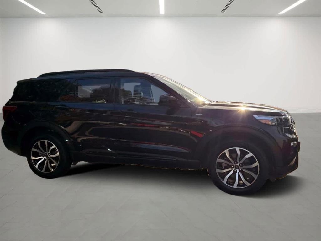 used 2024 Ford Explorer car, priced at $43,988
