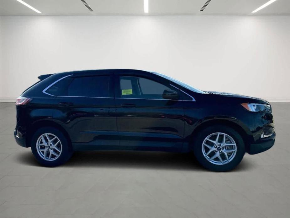 used 2022 Ford Edge car, priced at $28,500