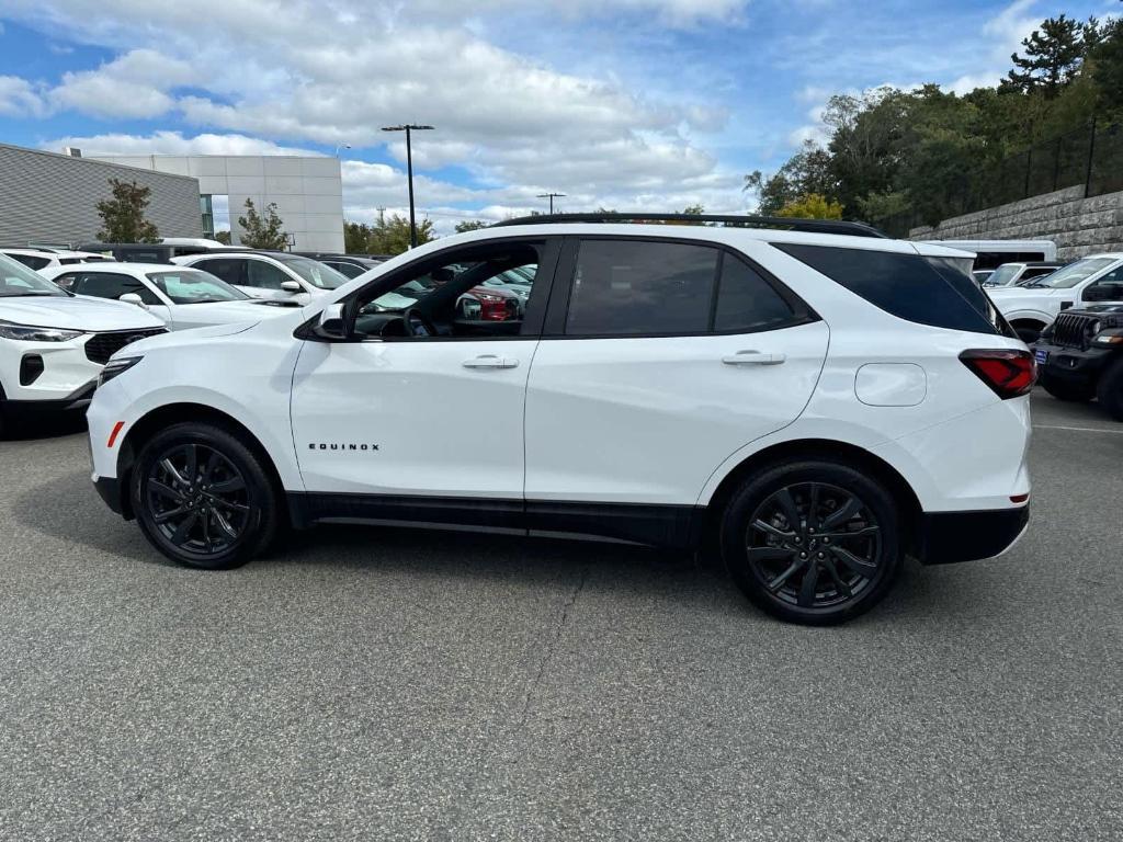 used 2023 Chevrolet Equinox car, priced at $27,623