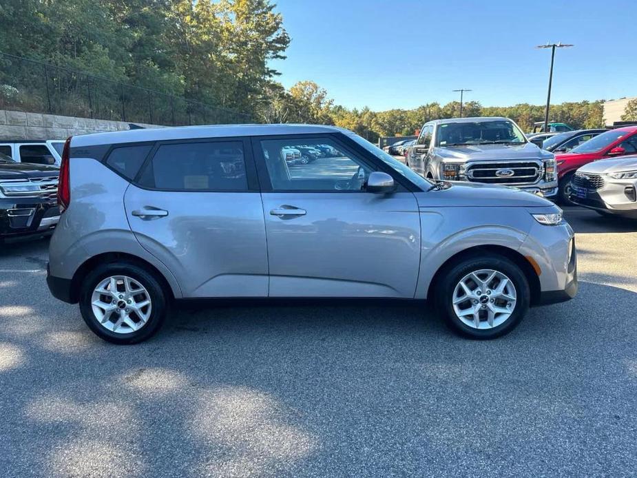 used 2022 Kia Soul car, priced at $17,995