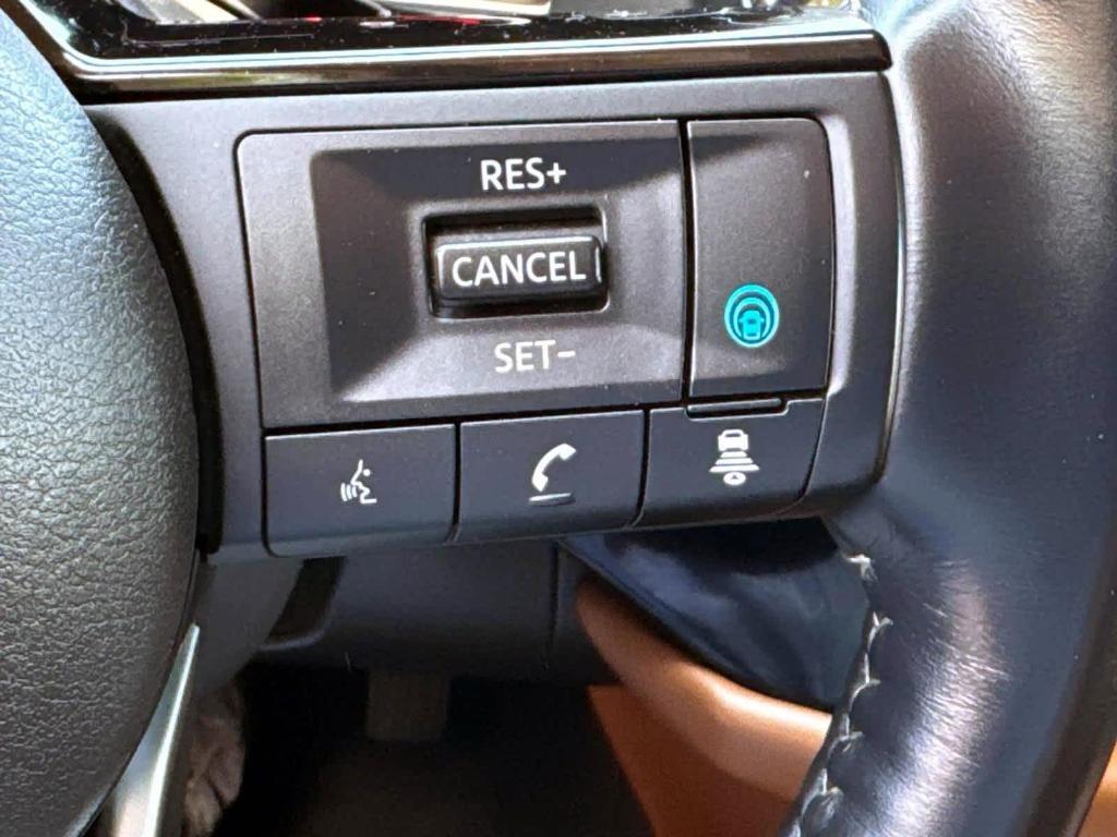 used 2022 Nissan Pathfinder car, priced at $39,036