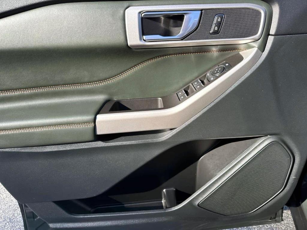 used 2024 Ford Explorer car, priced at $39,995