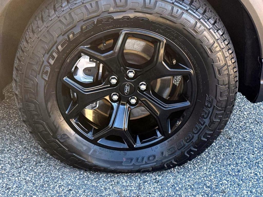 used 2024 Ford Explorer car, priced at $39,995