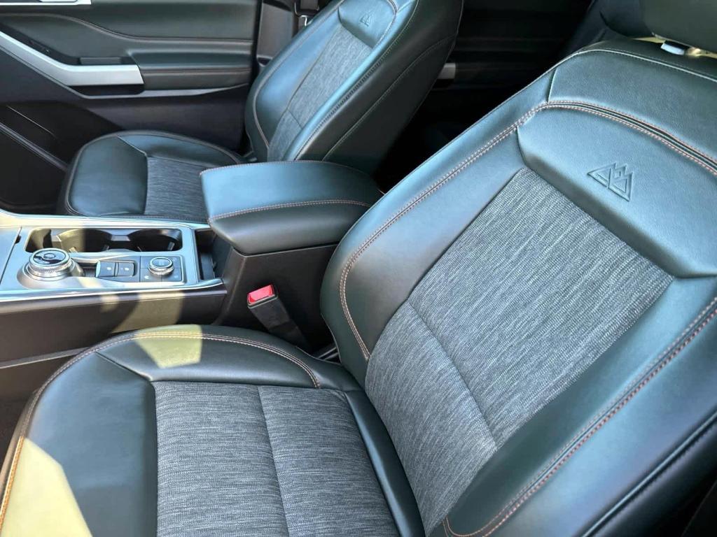 used 2024 Ford Explorer car, priced at $39,995