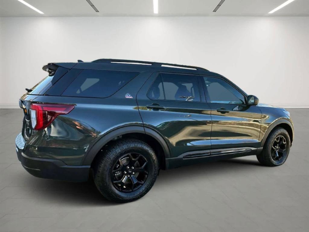 used 2024 Ford Explorer car, priced at $39,995