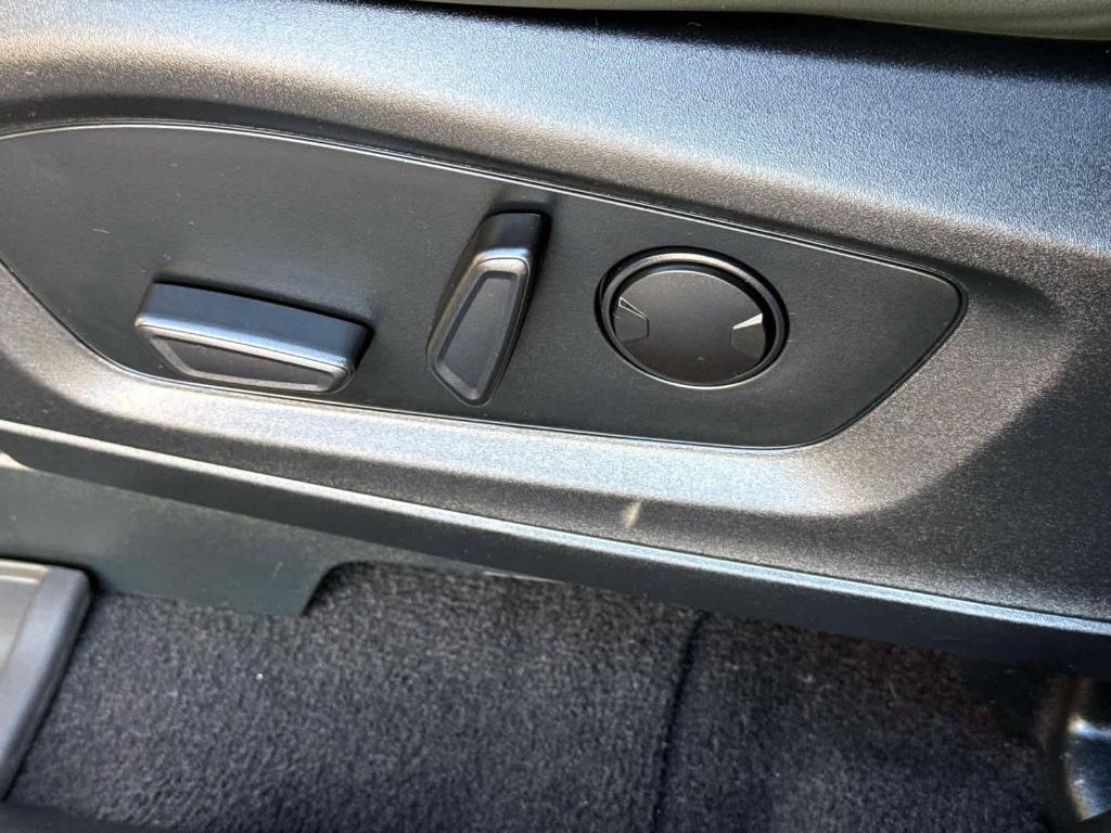 used 2024 Ford Explorer car, priced at $39,995