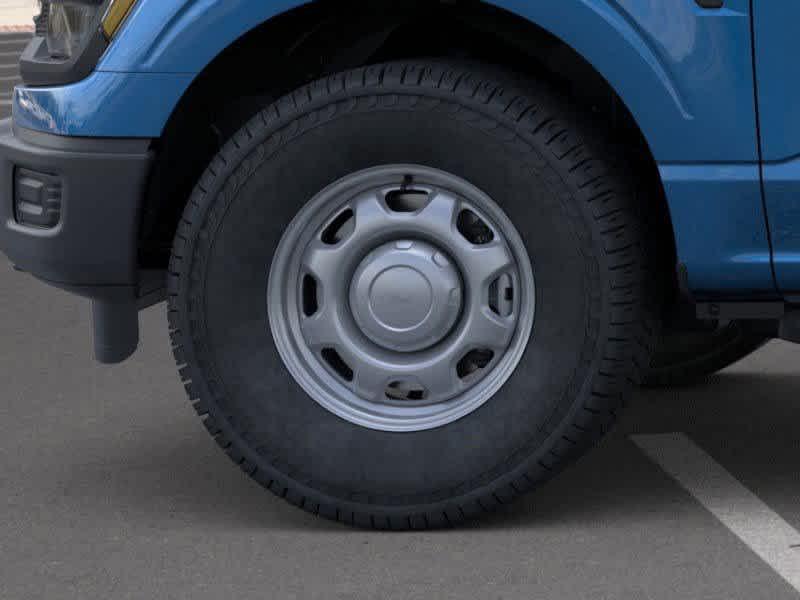 new 2025 Ford F-150 car, priced at $52,570