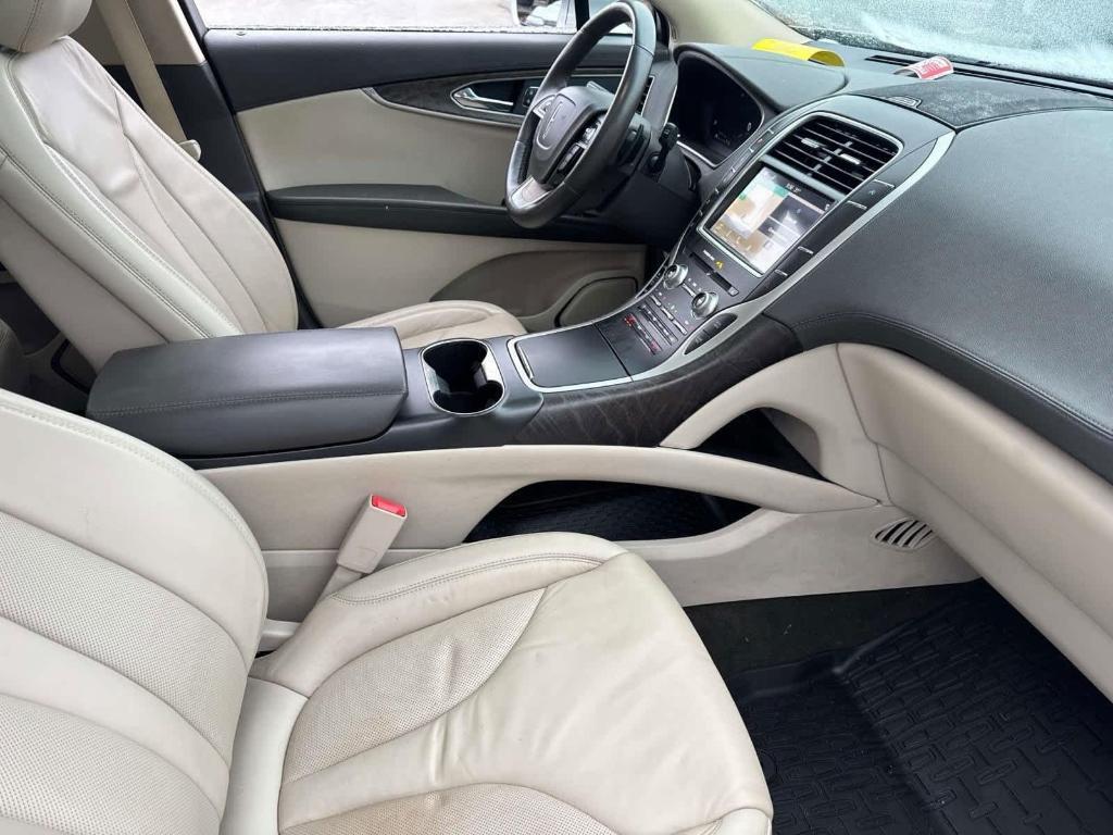 used 2019 Lincoln Nautilus car, priced at $26,000