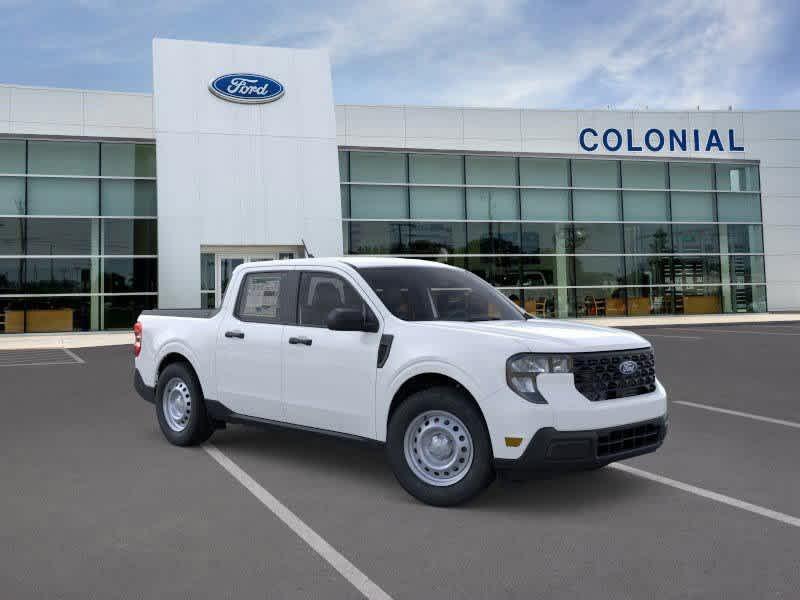 new 2025 Ford Maverick car, priced at $28,646