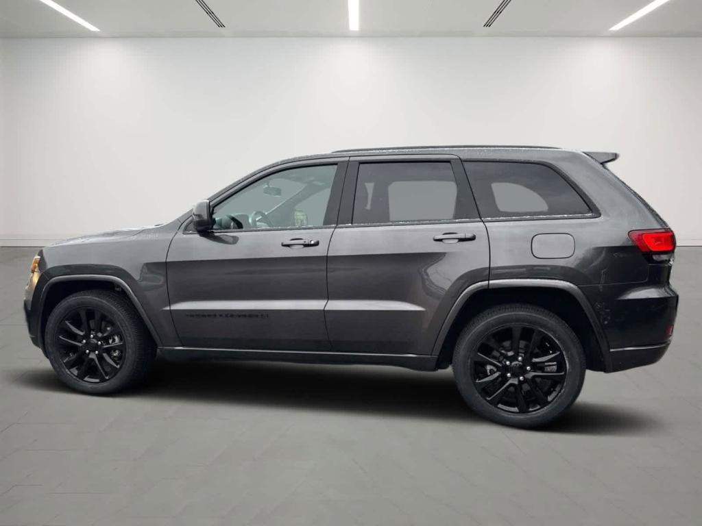 used 2021 Jeep Grand Cherokee car, priced at $24,900