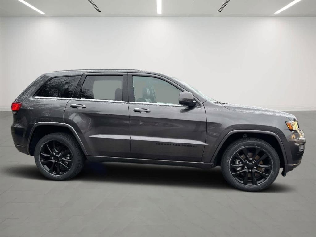 used 2021 Jeep Grand Cherokee car, priced at $24,900