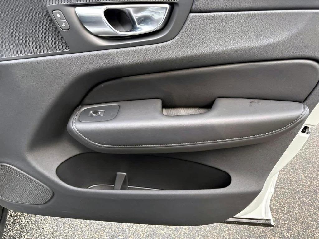 used 2025 Volvo XC60 car, priced at $39,902