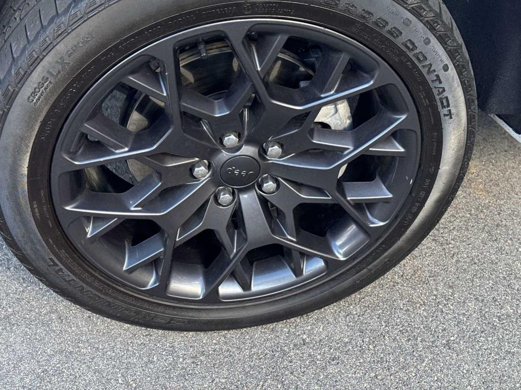 used 2023 Jeep Grand Cherokee L car, priced at $43,812