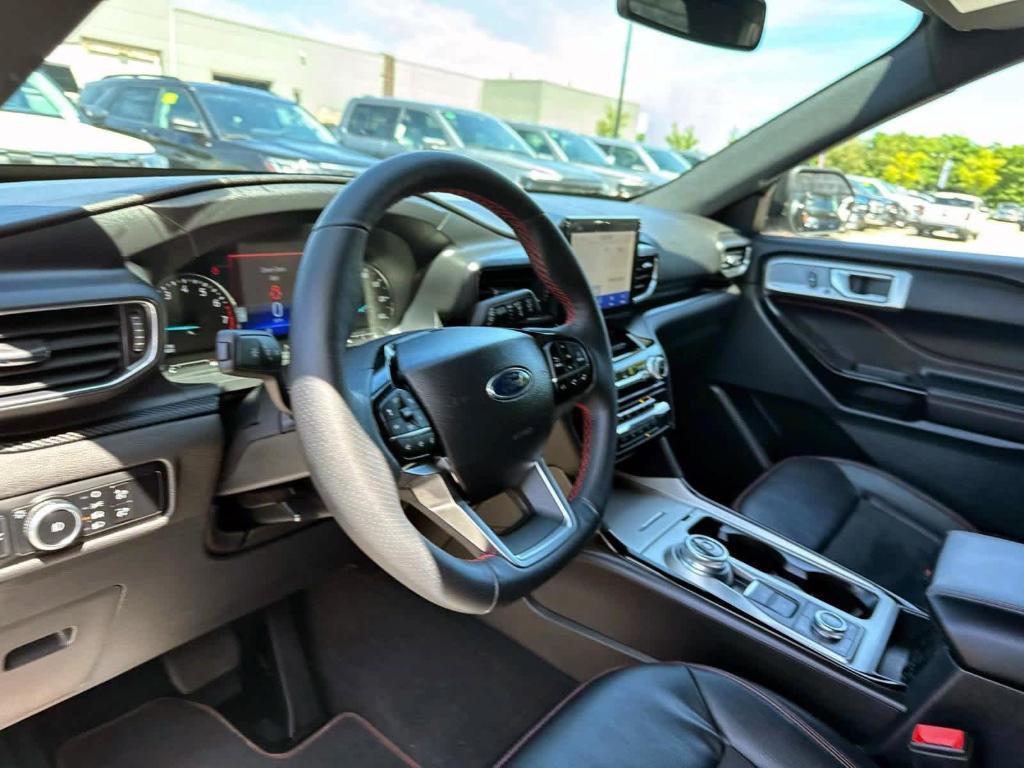 used 2024 Ford Explorer car, priced at $38,995