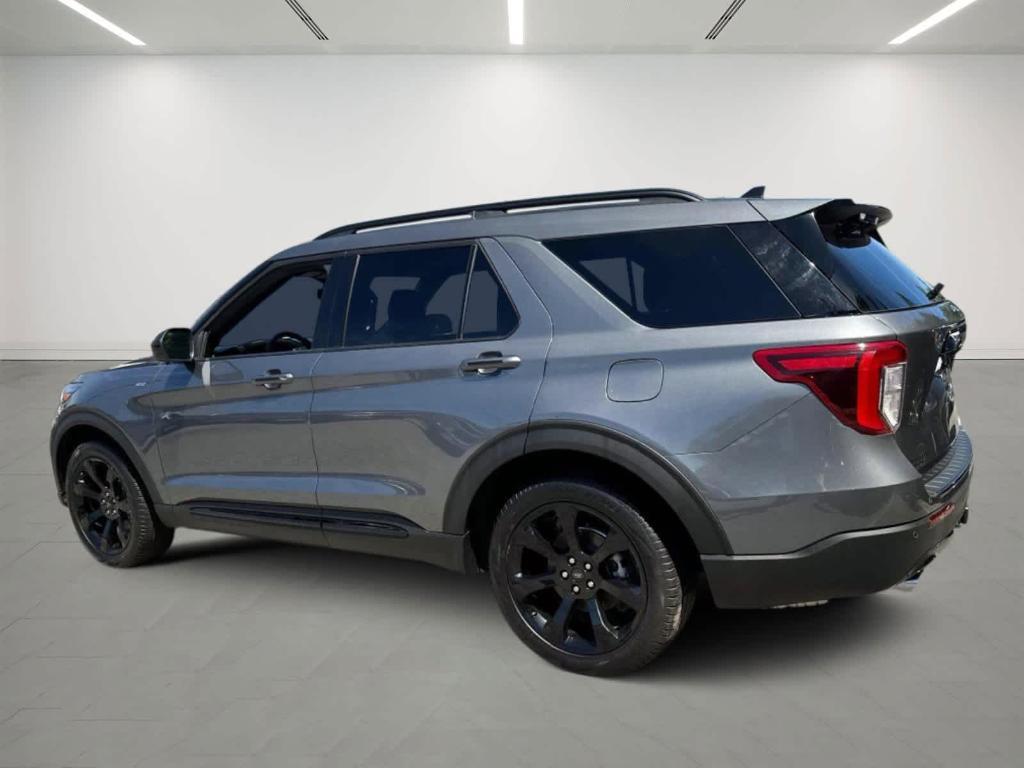 used 2024 Ford Explorer car, priced at $38,995