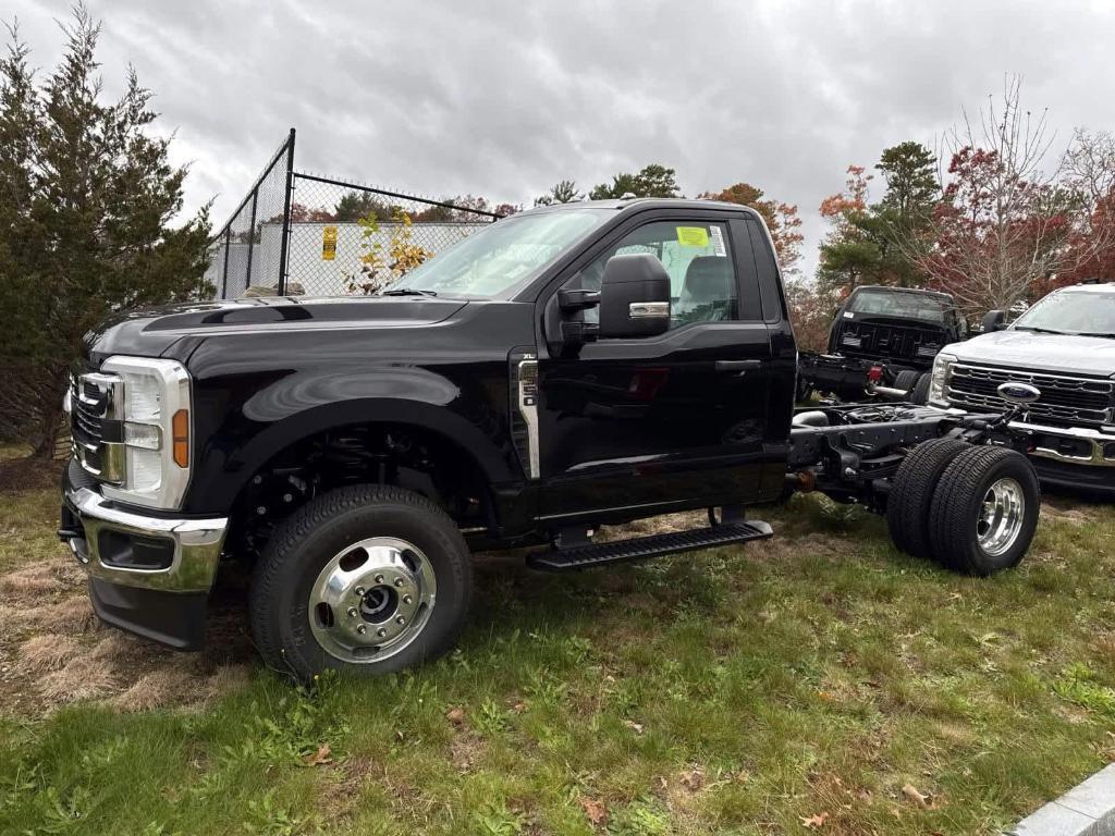 new 2026 Ford F-350 car, priced at $61,375