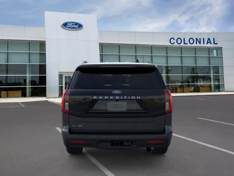 new 2025 Ford Expedition car, priced at $69,205