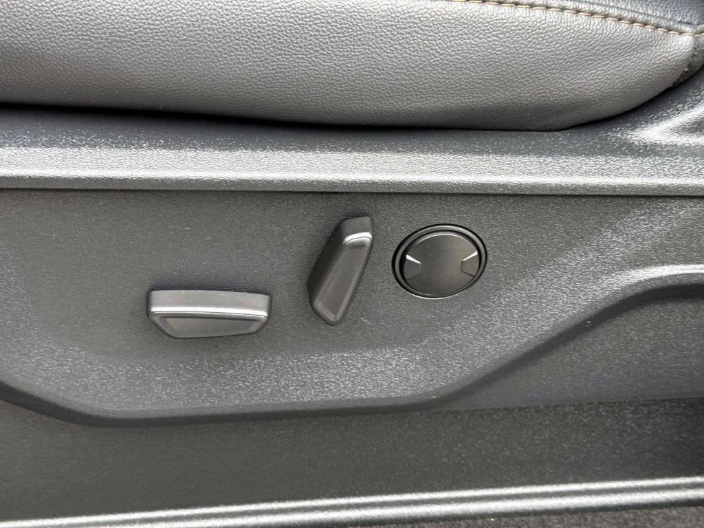 used 2025 Ford F-450 car, priced at $88,222