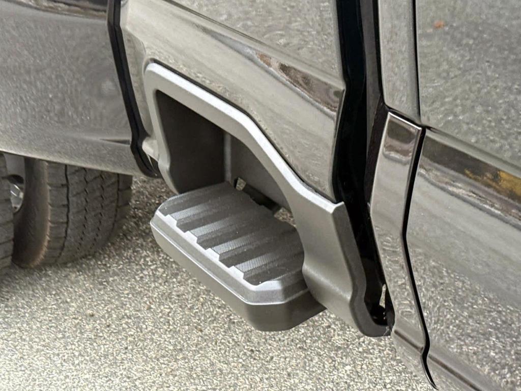 used 2025 Ford F-450 car, priced at $88,222