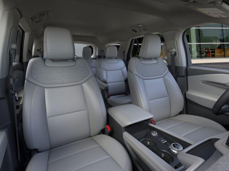 new 2025 Ford Explorer car, priced at $48,660