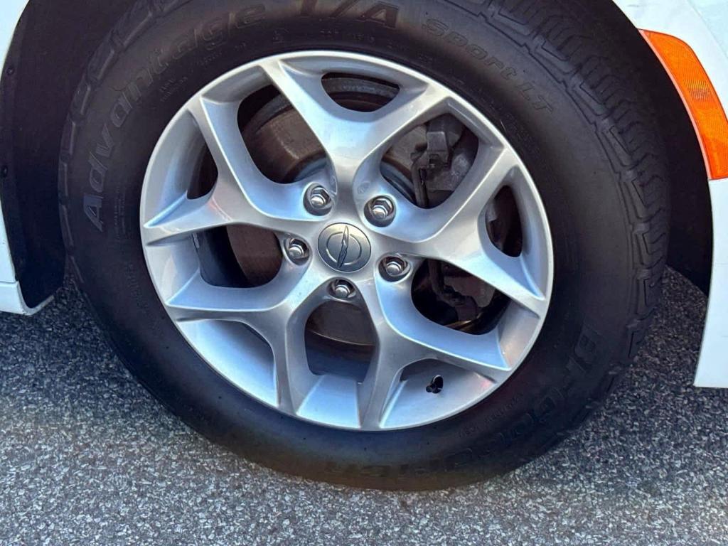 used 2019 Chrysler Pacifica car, priced at $19,995