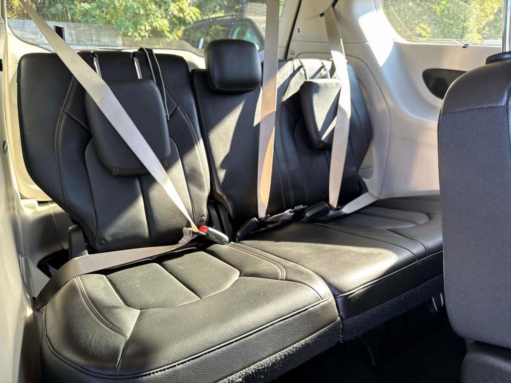 used 2019 Chrysler Pacifica car, priced at $19,995