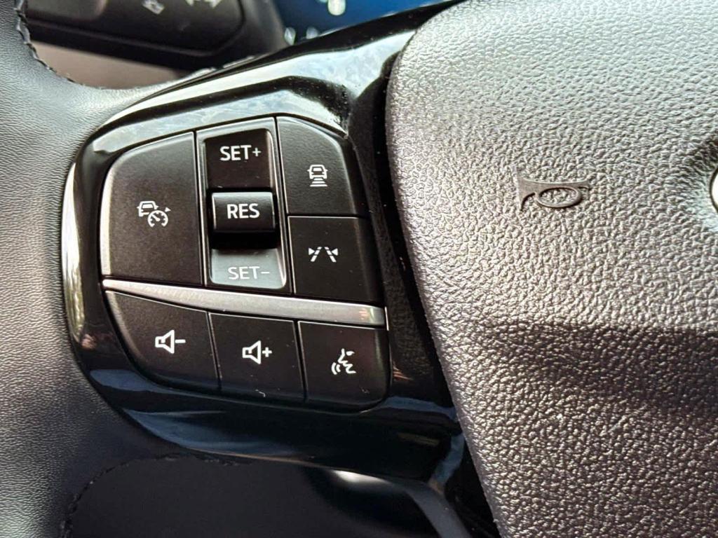 used 2023 Ford Escape car, priced at $26,796