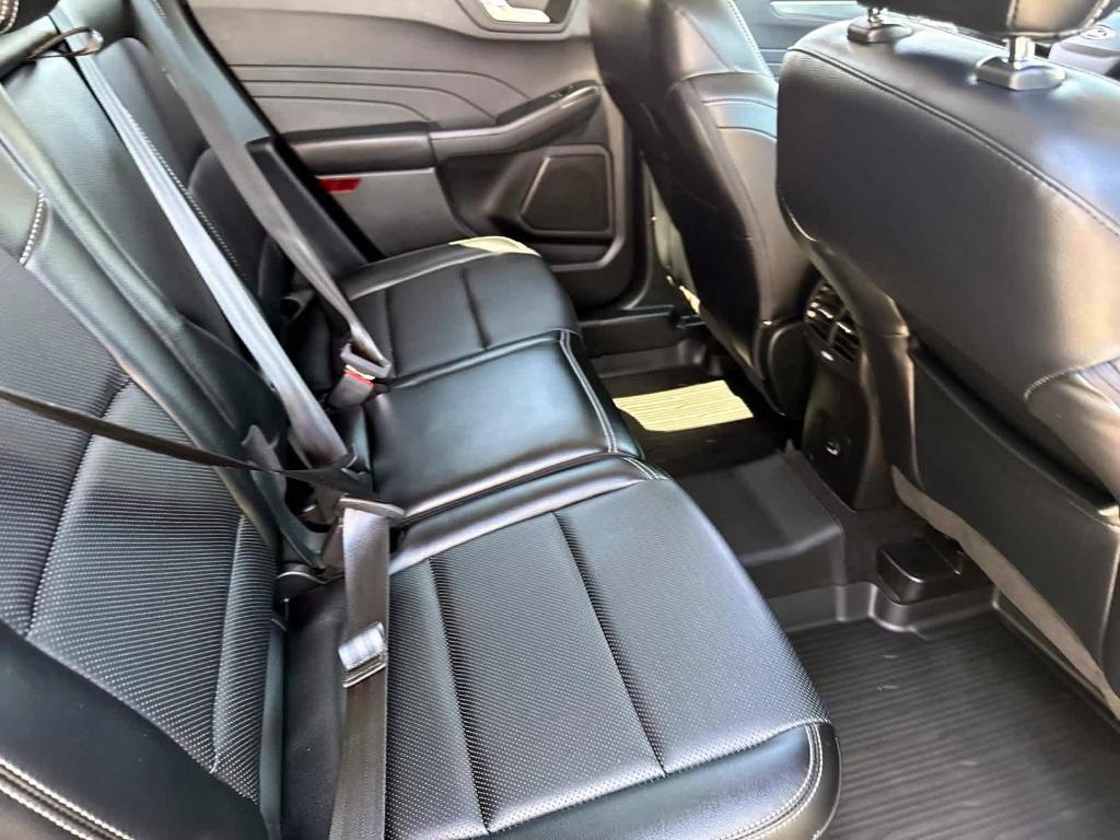 used 2022 Ford Escape car, priced at $26,995