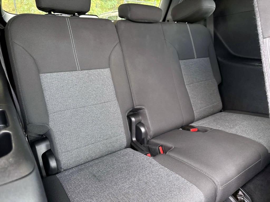 used 2025 GMC Acadia car, priced at $38,995