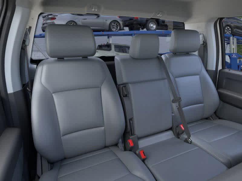 new 2025 Ford F-250 car, priced at $52,815