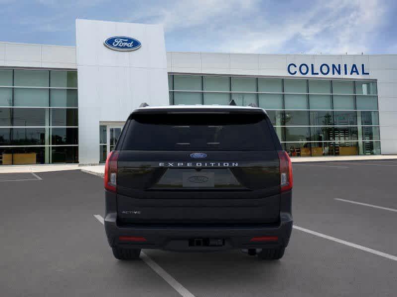 new 2025 Ford Expedition car, priced at $68,710