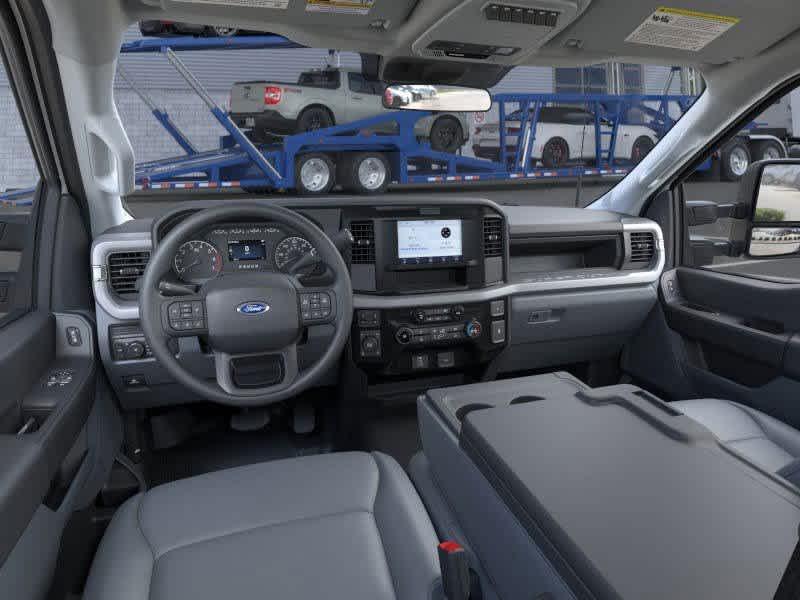 new 2025 Ford F-250 car, priced at $53,470