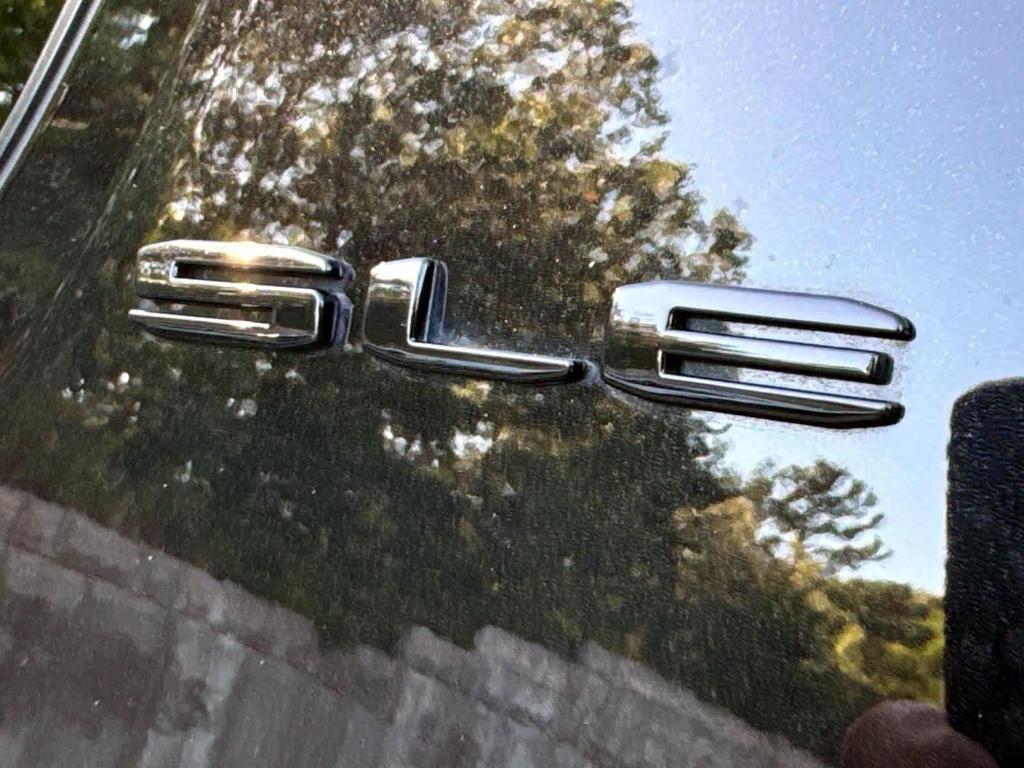 used 2023 GMC Acadia car, priced at $31,998