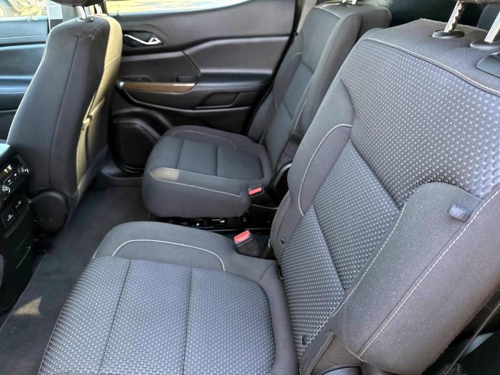 used 2023 GMC Acadia car, priced at $31,998